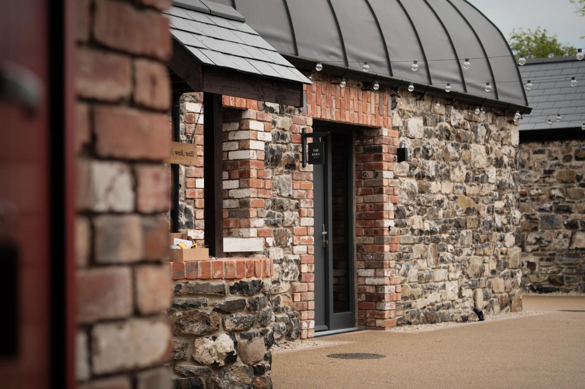 The Barn At Corrstown Village Portrush Exterior photo
